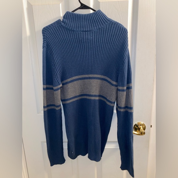 Men’s sweater with zipper V neck - Picture 2 of 2